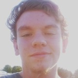 Chandler from Justin | Man | 24 years old | Capricorn