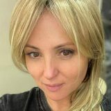 Natasha from Dublin | Woman | 54 years old | Aquarius