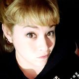 Vans from Comodoro Rivadavia | Woman | 37 years old | Libra