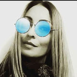 Desmks from Athens | Woman | 51 years old | Aquarius