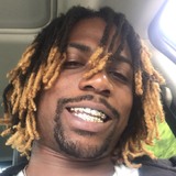 Jlinprayeavm from Beckley | Man | 32 years old | Taurus