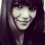 La Loutre from Paris | Woman | 37 years old | Aries