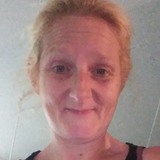 Shy from Akron | Woman | 51 years old | Aries