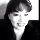 Jolie from Amersfoort | Woman | 58 years old | Sagittarius