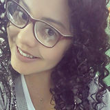 Mila from Divinolândia | Woman | 33 years old | Aries