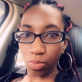 Des from Portsmouth | Woman | 29 years old | Cancer
