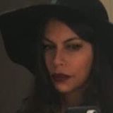 Lau from Hurlingham | Woman | 40 years old | Taurus