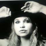 Orangeangele from Bergen | Woman | 34 years old | Libra