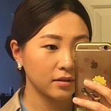 Julia from Los Angeles | Woman | 40 years old | Capricorn