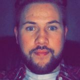 Aaron from Westbury | Man | 34 years old | Aries